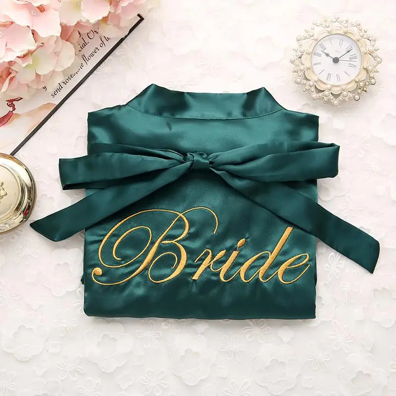 Bridal Party Satin Kimono Robe – Embroidered “Bride” & “Bridesmaid” Wedding Sleepwear