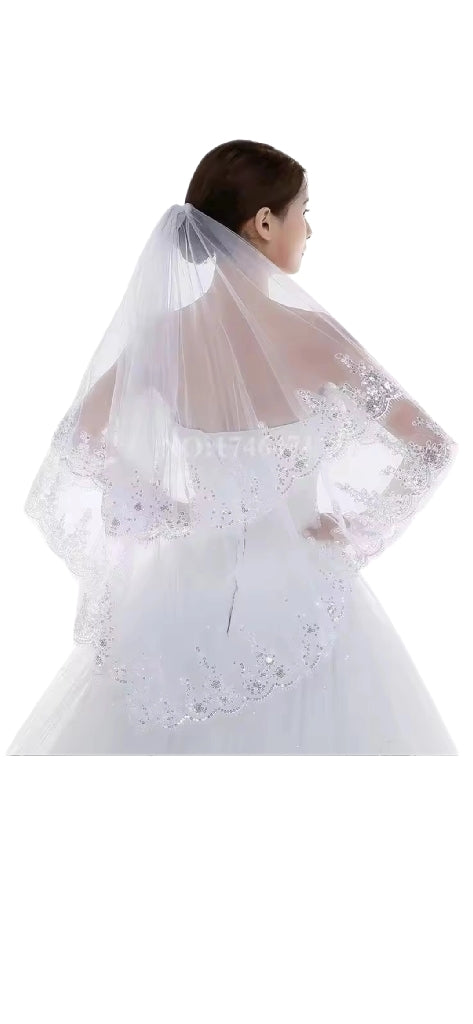 2-Tier Short Lace Wedding Veil with Sequin Appliqué