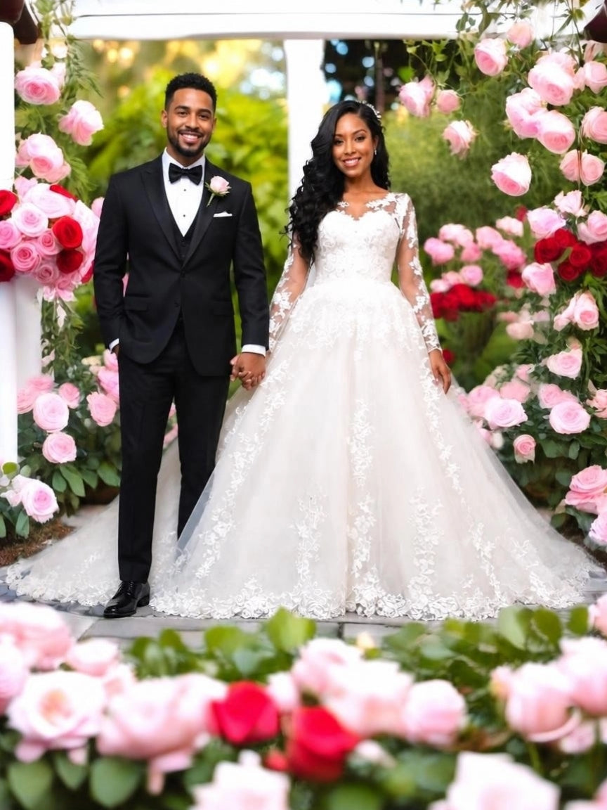 Elegant Long Sleeves Wedding Gown