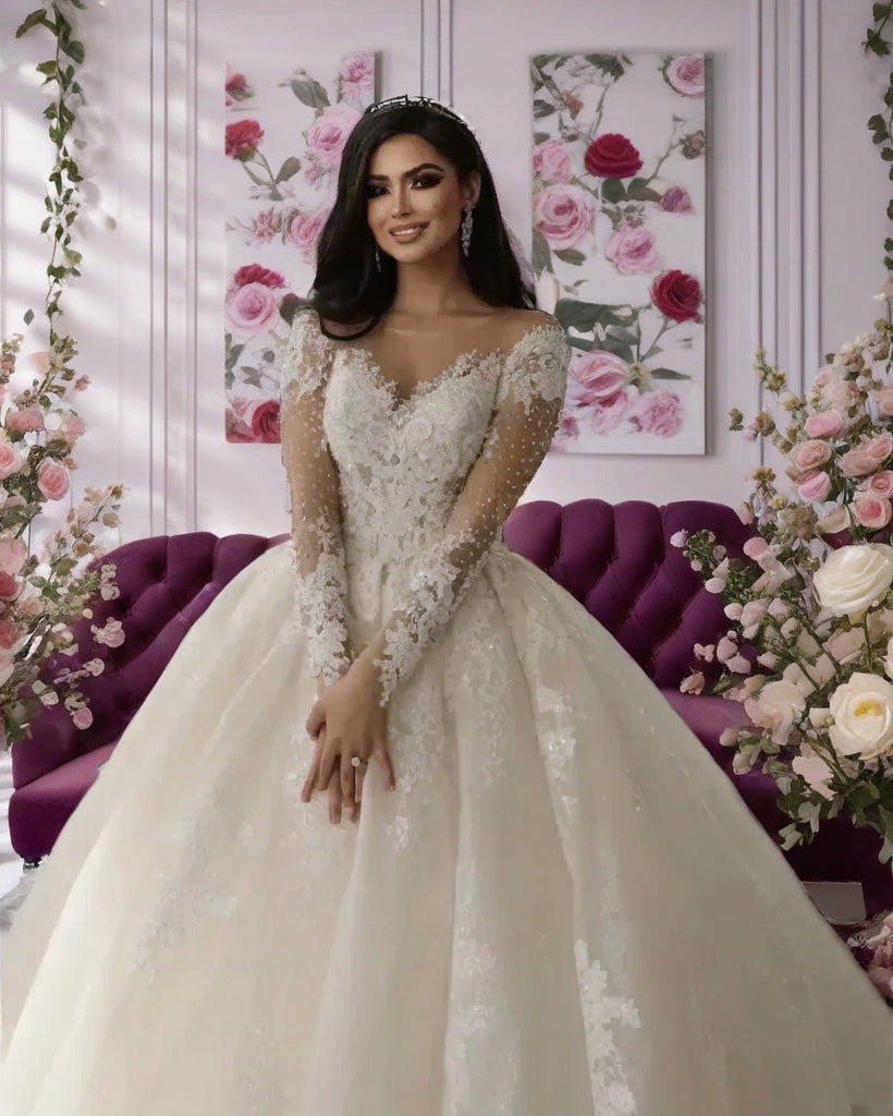 Long Sleeves Lace Wedding Gown